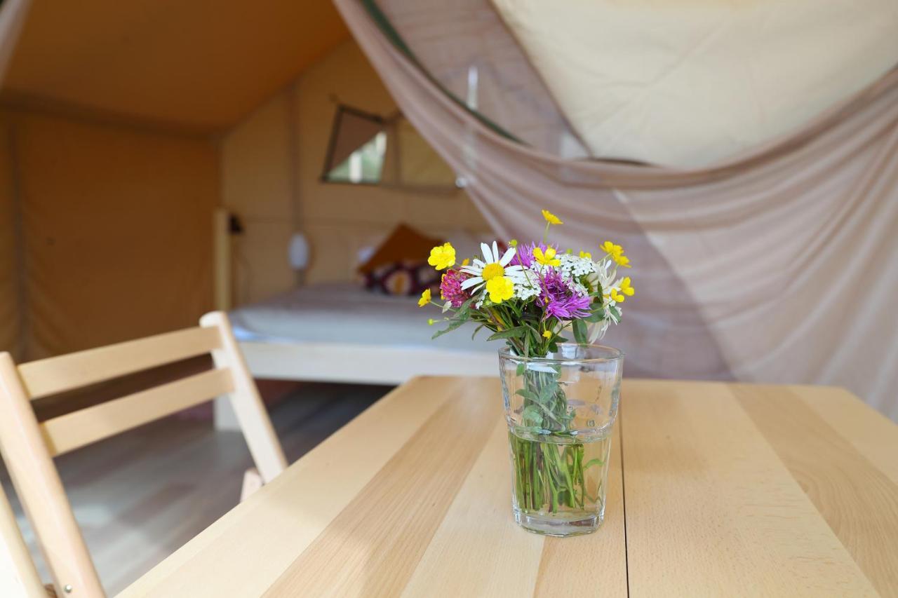 Hotel Bukovel Glamping Exterior foto