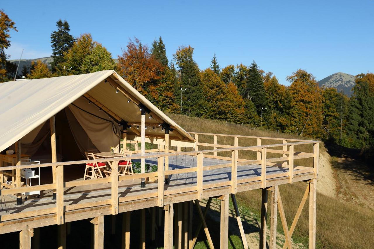 Hotel Bukovel Glamping Exterior foto