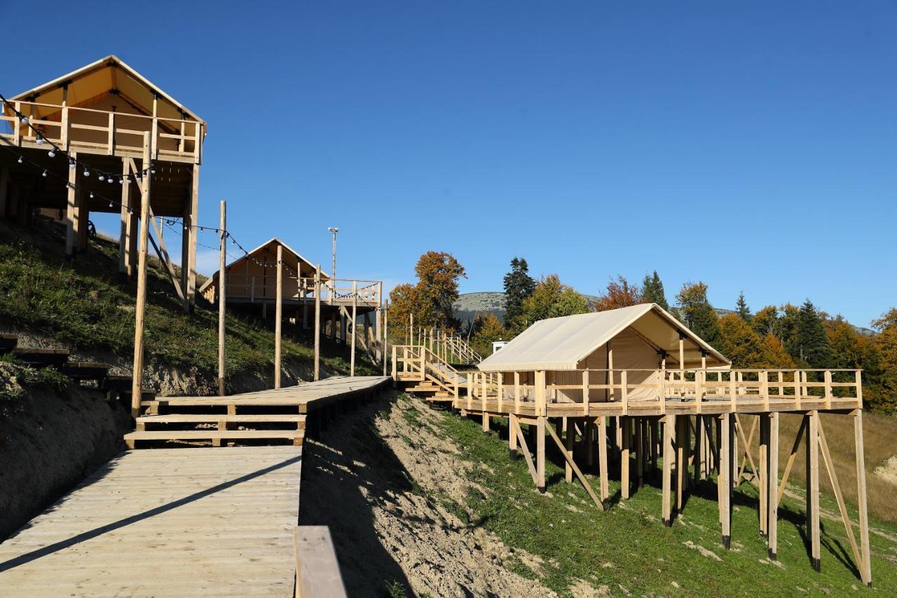 Hotel Bukovel Glamping Exterior foto